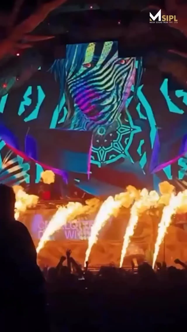 Mumbai Get ready. The Sunburn mainstage is about to deliver an unmatched audio experience. Powered by MSIPL.
#msipl #proaudio #AudioExcellence